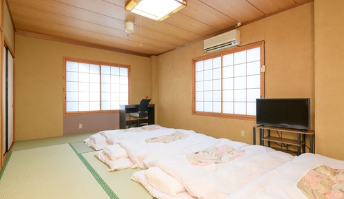 Traditional-Zimmer, Nichtraucher, Gemeinschaftsbad (Japanese,up to 6 with Shared Bathroom)