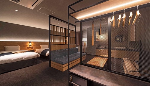 Suite, Nichtraucher (The Around Suite, Triple)