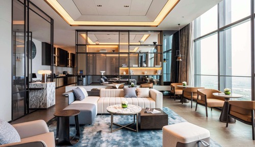 Premium-Suite, 1 King-Bett, Zutritt zur Club Lounge, Seeblick (Executive, High Floor)