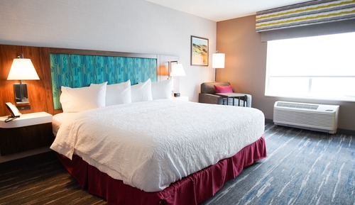 Zimmer, 1 King-Bett, barrierefrei, Nichtraucher (Hearing)