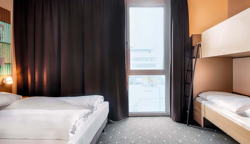 Vierbettzimmer