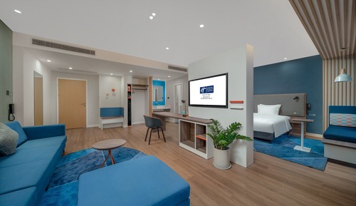 Suite, 1 King-Bett, Gartenblick