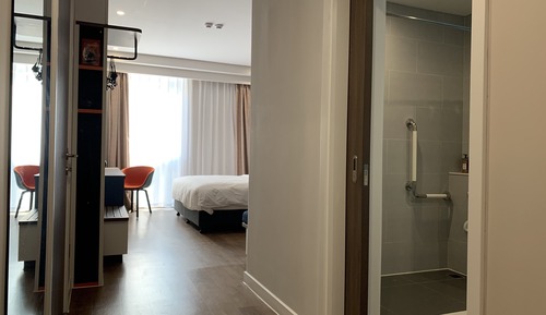 Zimmer, 1 King-Bett