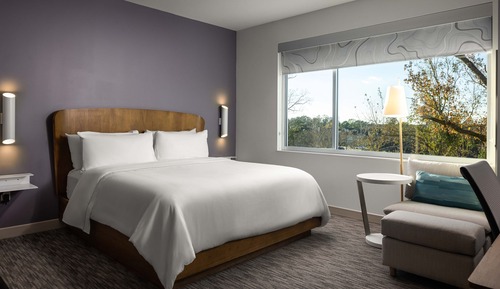 Standardzimmer, 1 King-Bett, Nichtraucher (Hearing Accessible)