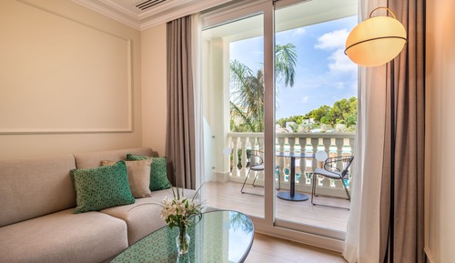 Junior-Suite, Balkon (2 Adults + 2 Children)