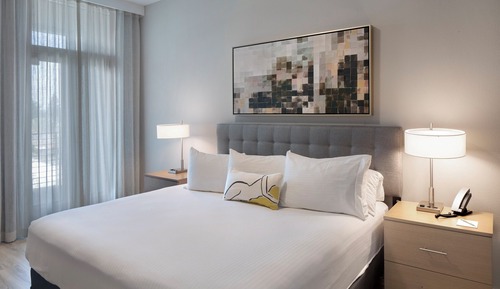 Basic-Zimmer, 1 King-Bett und Schlafsofa (Cityscape Apartment Suite)