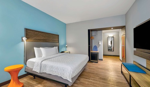 Zimmer, 1 King-Bett, barrierefrei (Hearing)