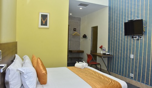Superior-Zimmer, 1 Doppelbett, Gartenblick