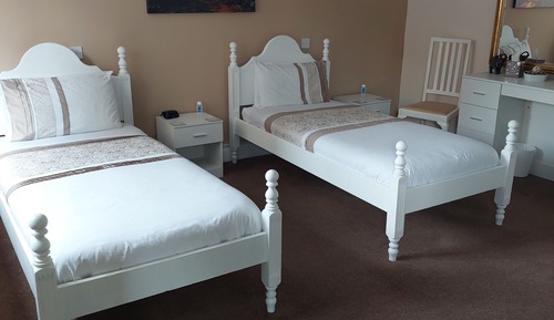 Standard-Zweibettzimmer