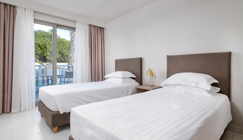 Standard-Vierbettzimmer