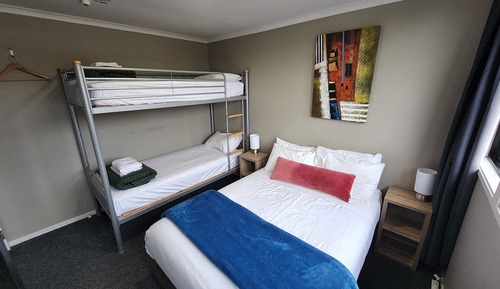 Familienzimmer, Mehrere Betten, Gemeinschaftsbad