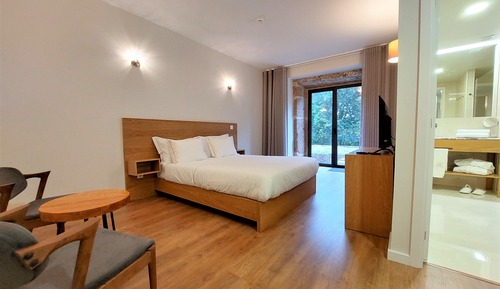 Comfort-Doppelzimmer, 1 Queen-Bett, Terrasse, Gartenblick