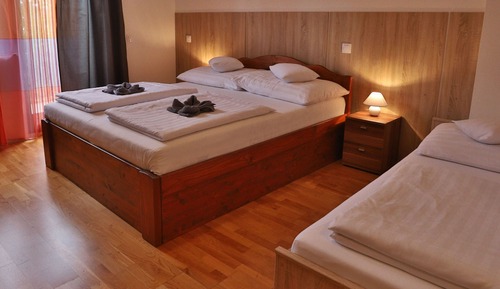 Standard-Dreibettzimmer