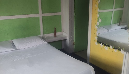 Economy-Dreibettzimmer