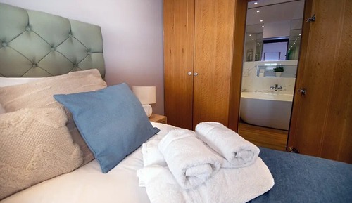 Luxury-Apartment (The Nook)