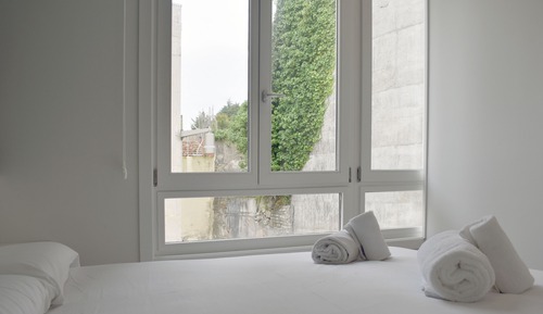 Deluxe-Apartment, 1 Queen-Bett, Küche, Blick auf den Innenhof
