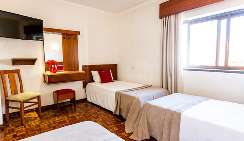 Dreibettzimmer