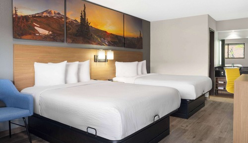 Zimmer, 2 Queen-Betten, Nichtraucher