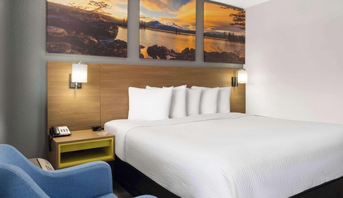 Zimmer, 1 King-Bett, Raucher, Eckzimmer