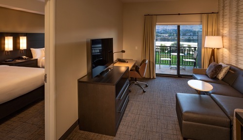 Suite, 1 Schlafzimmer (Mobility Accessible, Tub)