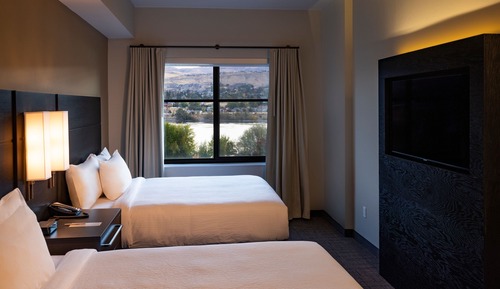 Suite, 1 Schlafzimmer (Mobility Accessible, Roll-In Shower)