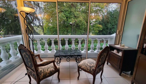 Traditional-Suite, eigenes Bad, Parkblick