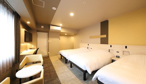 Familienzimmer, Nichtraucher