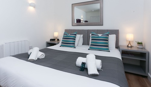 Apartment, eigenes Bad