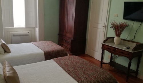 Standard-Zweibettzimmer