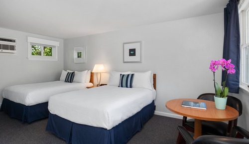 Standard-Doppelzimmer, 2 Doppelbetten, Kühlschrank