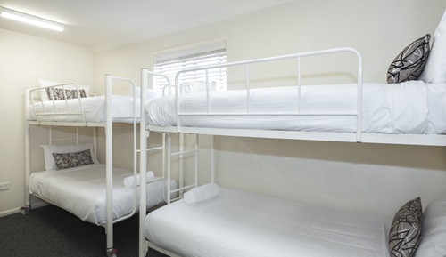 Familienapartment, 1 Schlafzimmer, Kühlschrank und Mikrowelle, Erdgeschoss