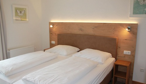 Dreibettzimmer