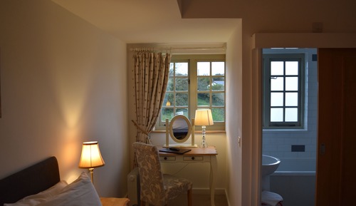 Doppel- oder Zweibettzimmer, mit Bad (Room 7)