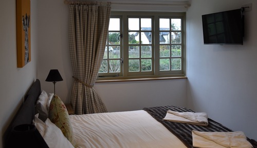 Familien-Vierbettzimmer, mit Bad (Room 6)