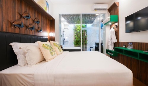 Executive Jacuzzi Room