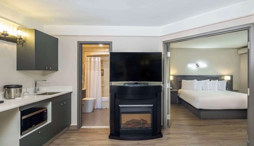 Superior-Suite (family, king)