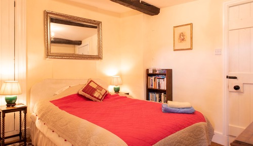 Standard-Einzelzimmer, eigenes Bad, Gartenblick (Single Bedroom)