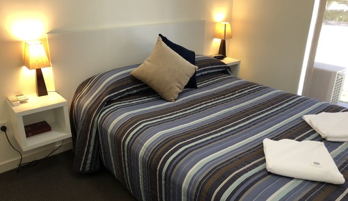 Deluxe-Doppelzimmer, 1 Queen-Bett, Nichtraucher, Kochnische