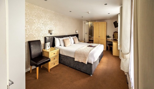 Doppel- oder Zweibettzimmer, Erdgeschoss (Room1)