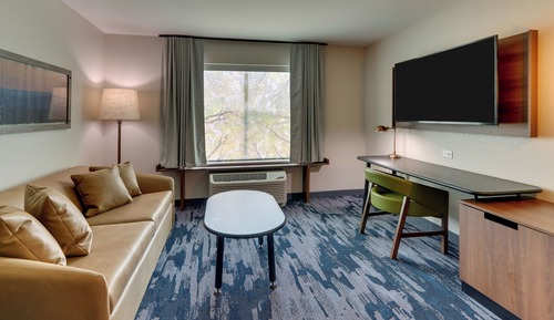 Zimmer, 1 King-Bett (Mobility/Hearing Access, Roll-in Shwr)