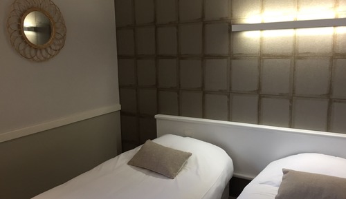 Zweibettzimmer