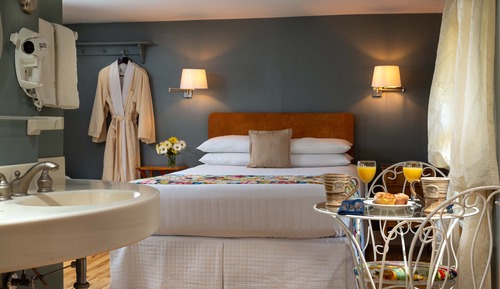 Design-Suite, 1 Queen-Bett, eigenes Bad