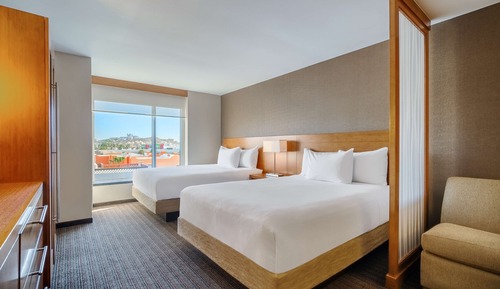 Standardzimmer, 2 Queen-Betten