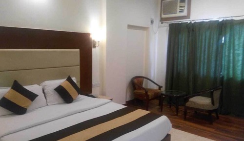 Superior-Doppelzimmer, 1 Queen-Bett, Balkon, Bergblick