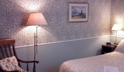 Doppelzimmer, mit Bad (Shower Room)