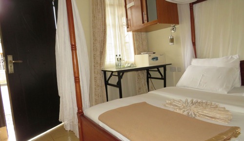 Standard-Doppelzimmer