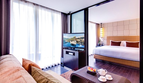 Deluxe-Studiosuite, Poolblick (Deluxe Pool View Suite)