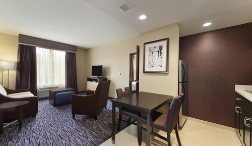 Suite, 1 King-Bett, barrierefrei, Badewanne (Mobility & Hearing)