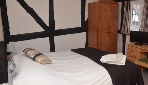 Doppelzimmer, mit Bad (Room Only)