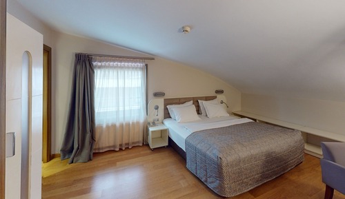 QUEEN SUITE, SEHIR MANZARALI ODA